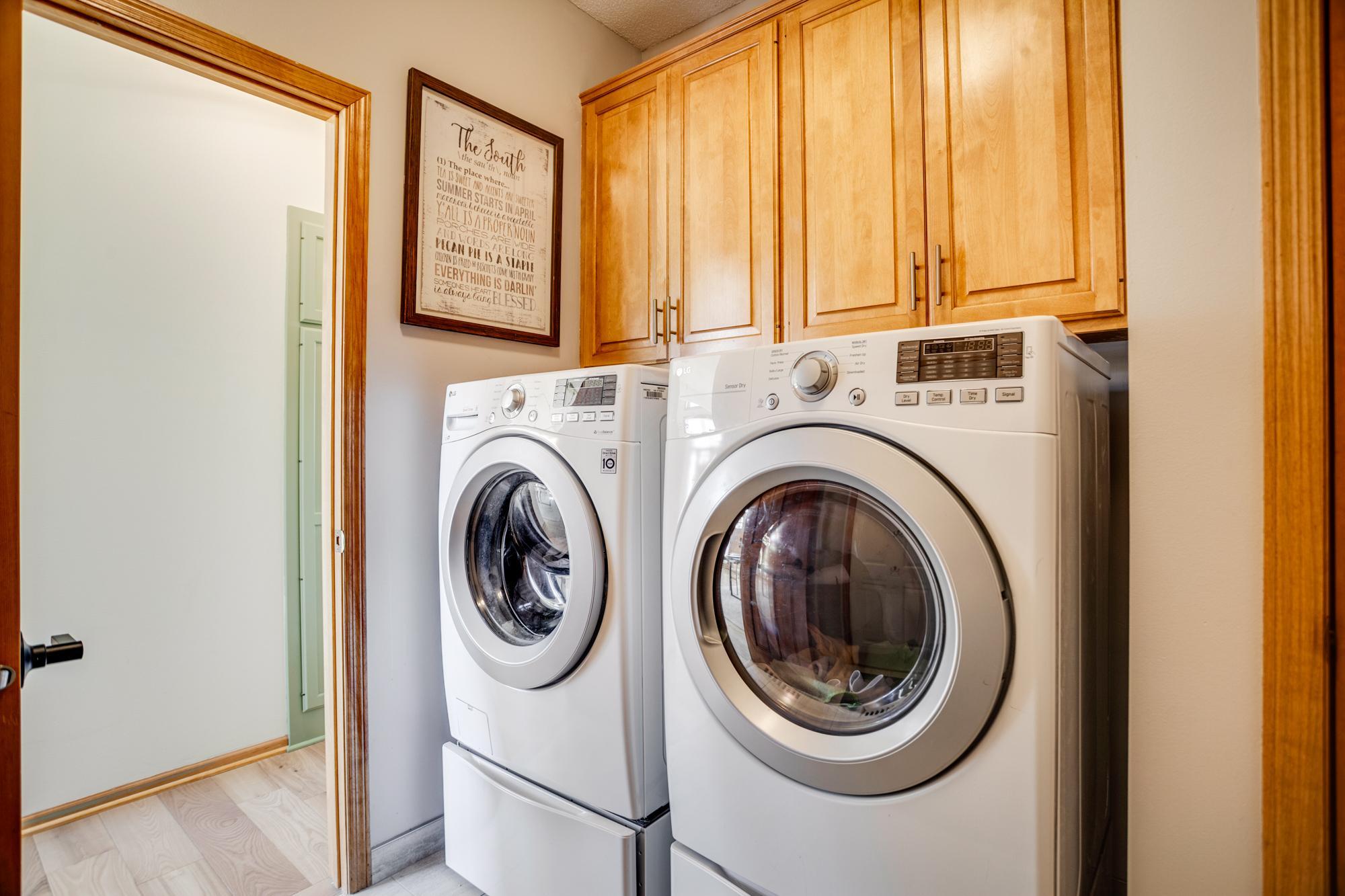Well-equipped laundry/mudroom on the main level.