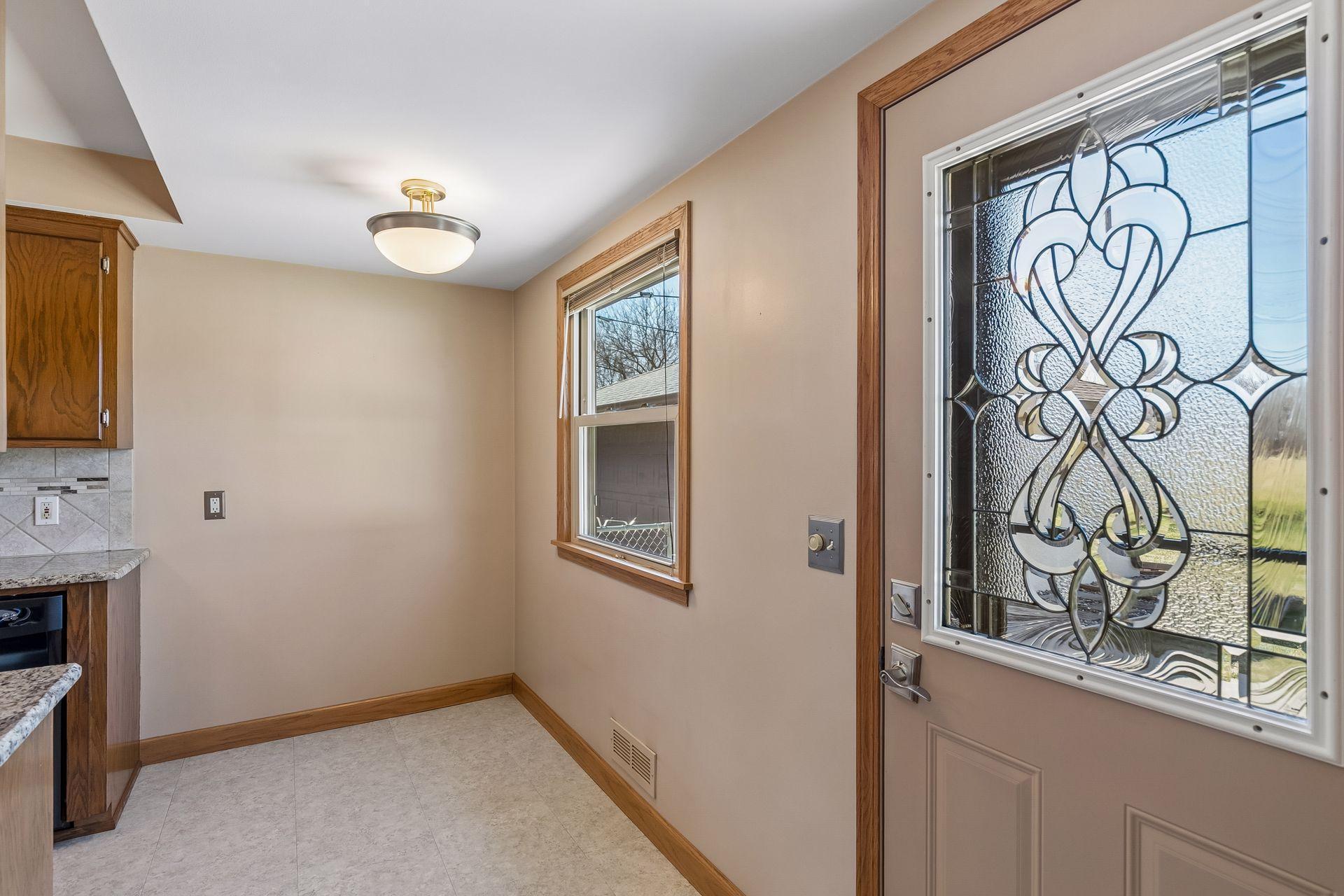 Kitchen Breakfast Area