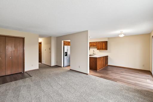 7948 Charles Way, Inver Grove Heights, MN 55076