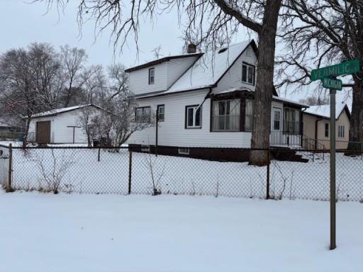 530 Michigan Avenue, Crosby, MN 56441