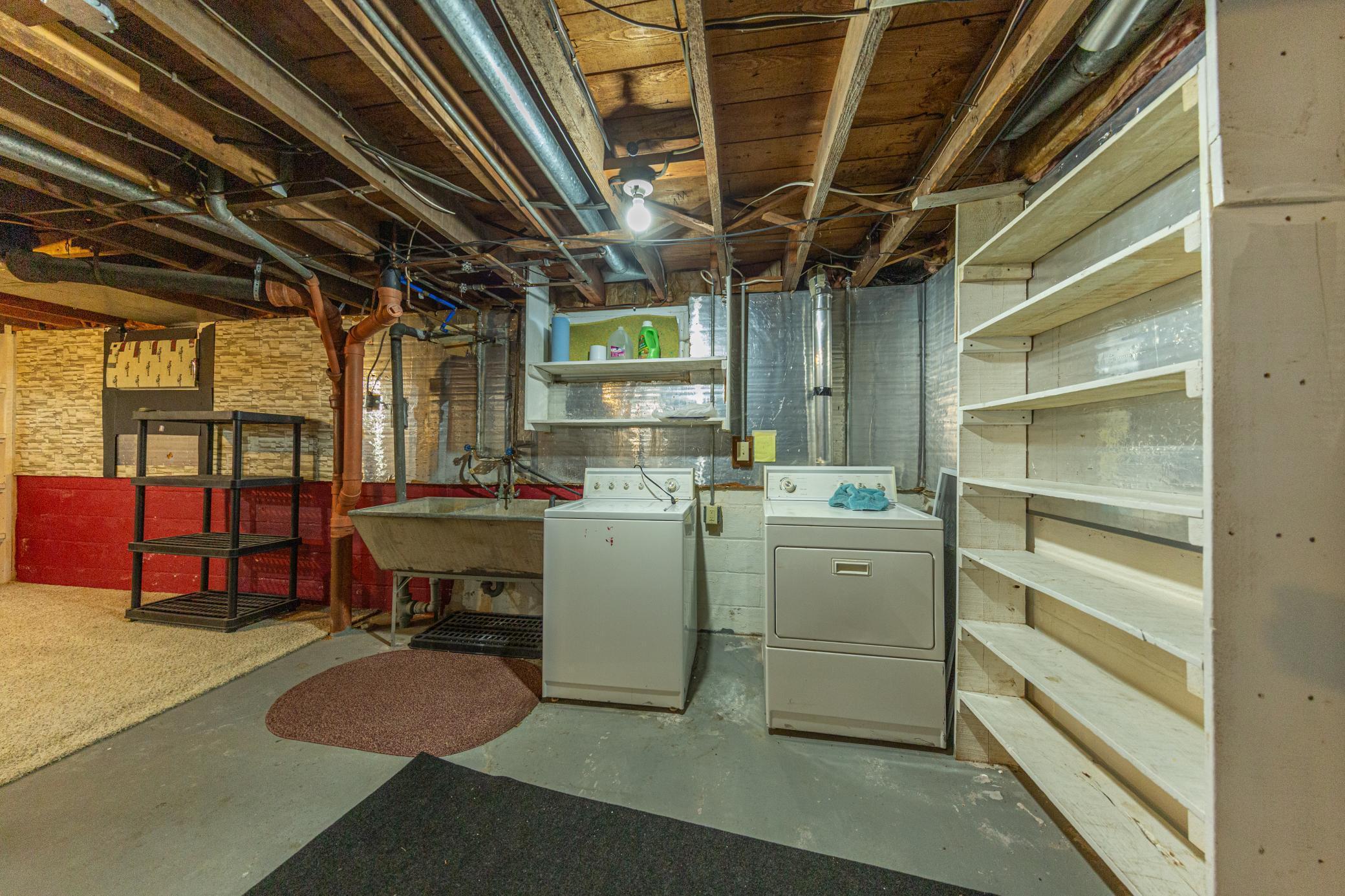 Additional laundry in basement