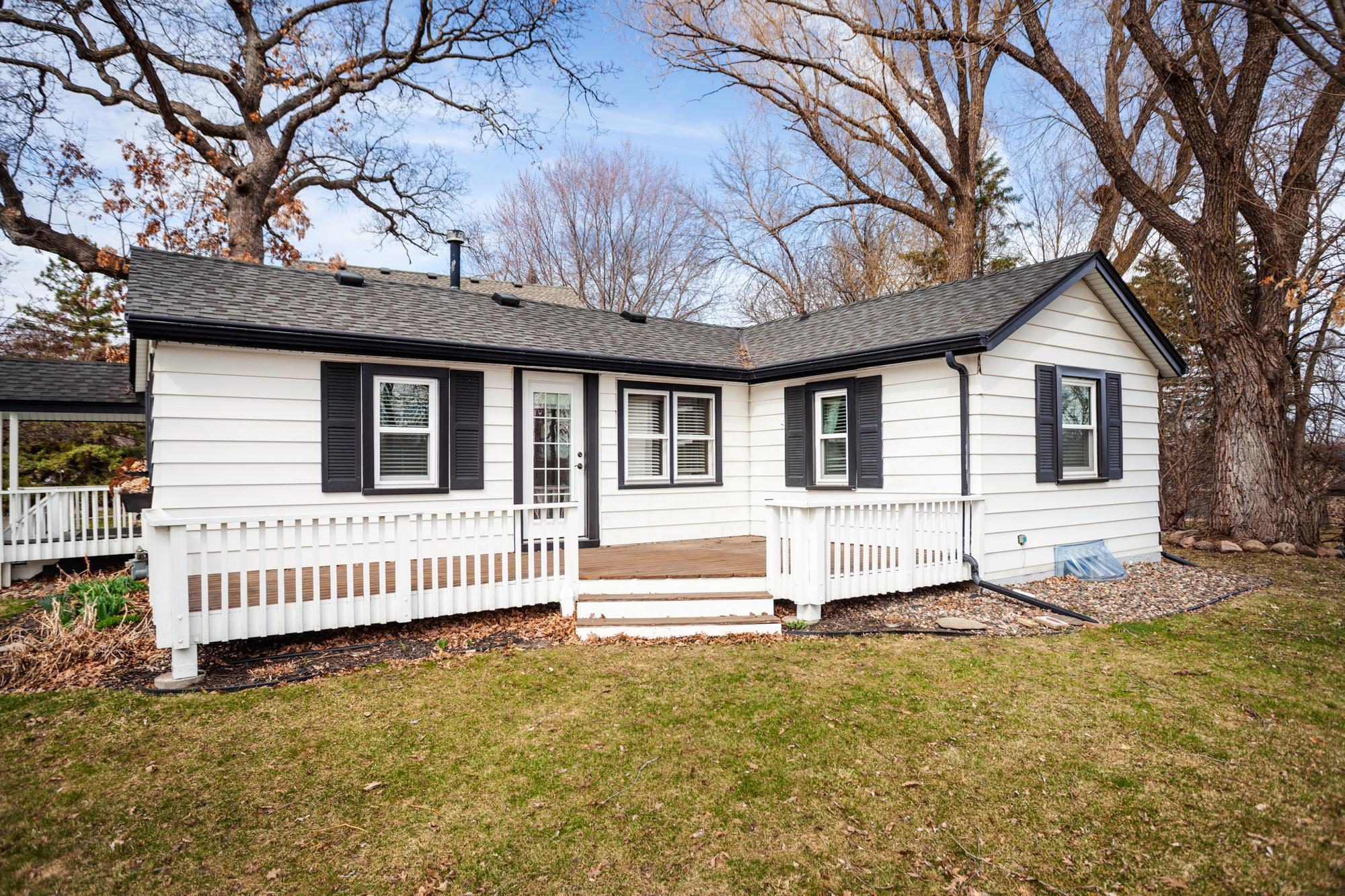 The large deck is the ideal spot for hosting bar-b-ques with friends and family, or relaxing with a good book.
