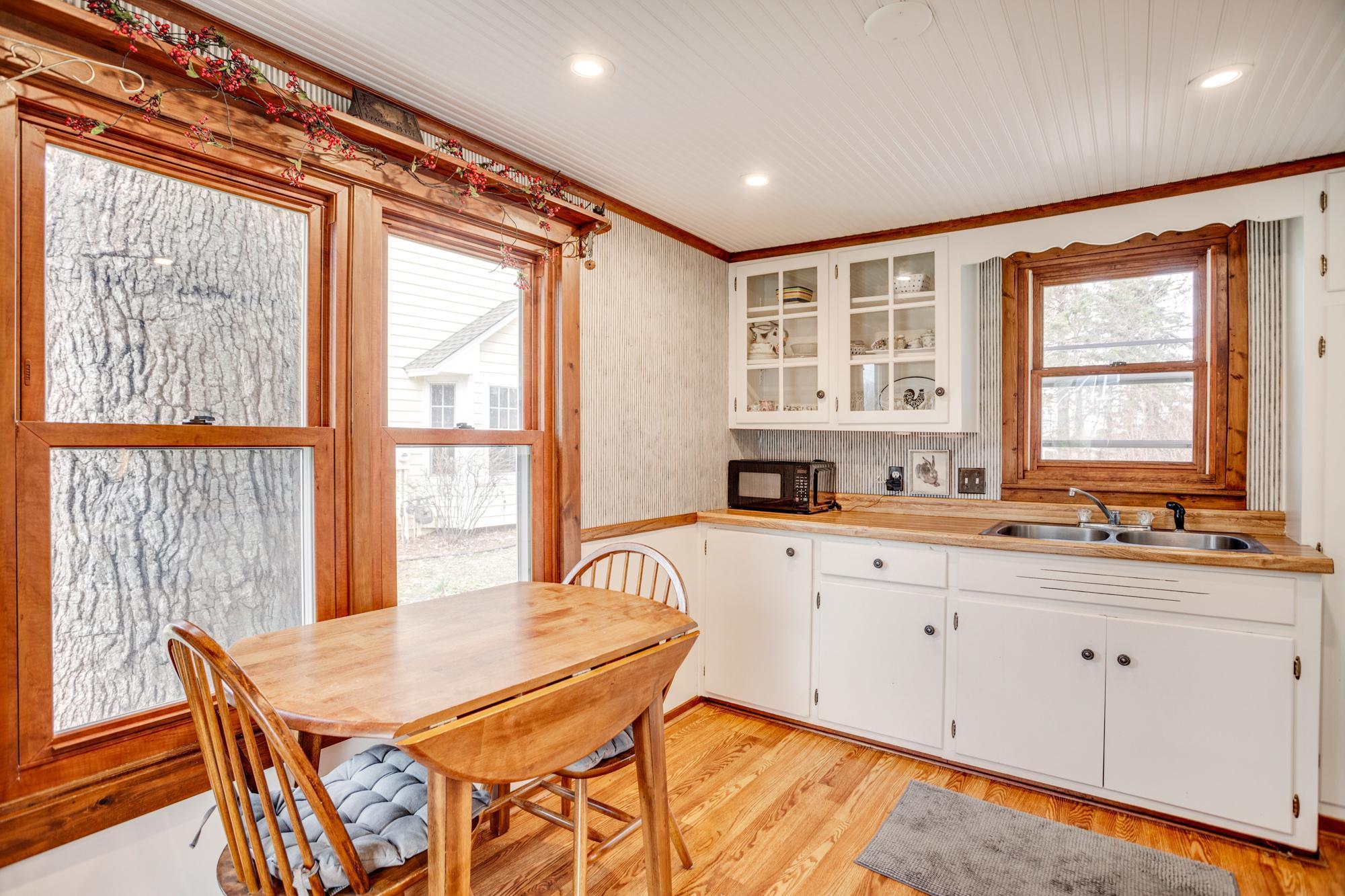 You will love spending time in this kitchen absolutely flooded with natural light.