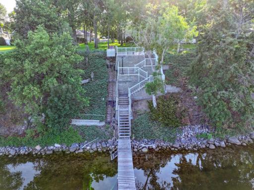 Steps & Lake Lift
