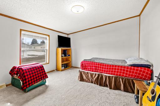 42 S Elder Drive, Duluth, MN 55810