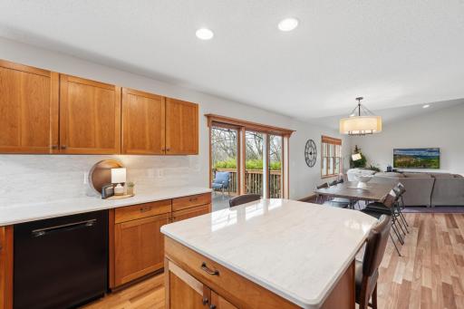 143 Heritage Trail, Houlton, WI 54082