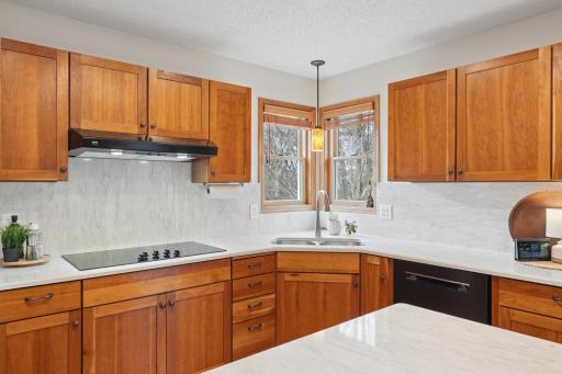 143 Heritage Trail, Houlton, WI 54082