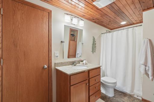 143 Heritage Trail, Houlton, WI 54082
