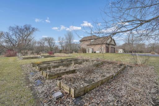 143 Heritage Trail, Houlton, WI 54082