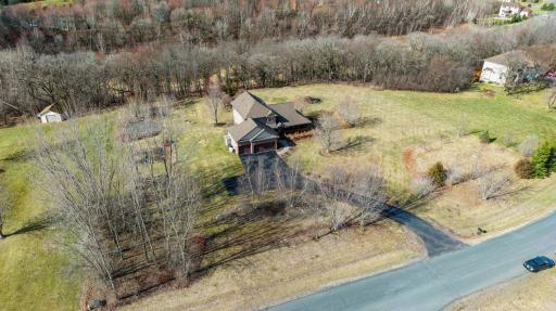 143 Heritage Trail, Houlton, WI 54082