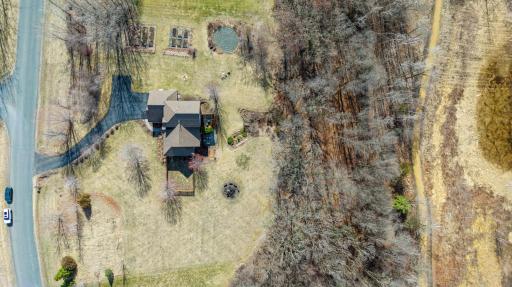 143 Heritage Trail, Houlton, WI 54082