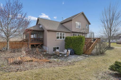 143 Heritage Trail, Houlton, WI 54082
