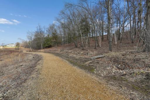 143 Heritage Trail, Houlton, WI 54082