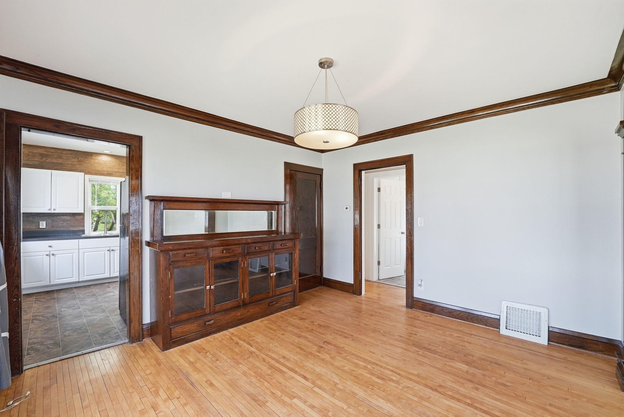 Dining Room Built-Ins