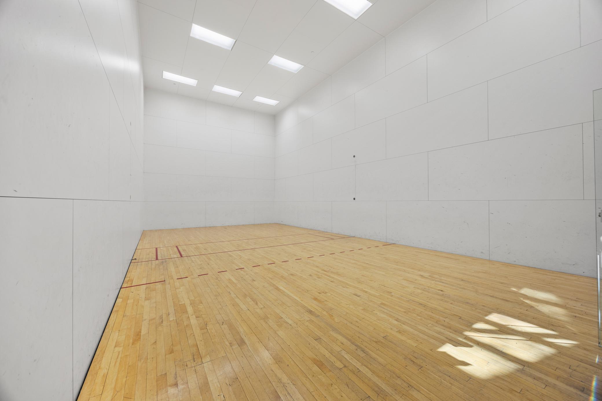 Racquetball court