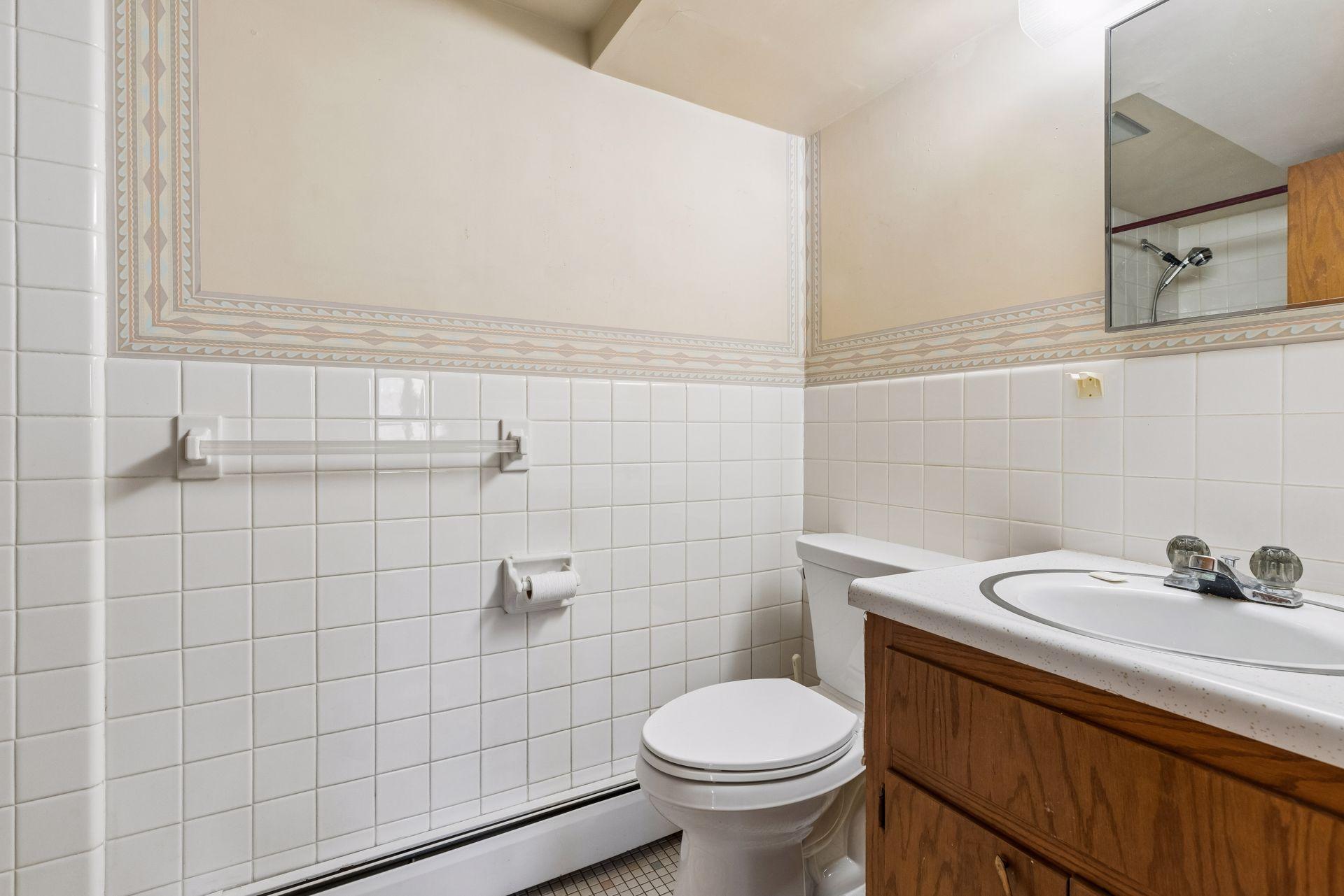 3/4 bath lower level