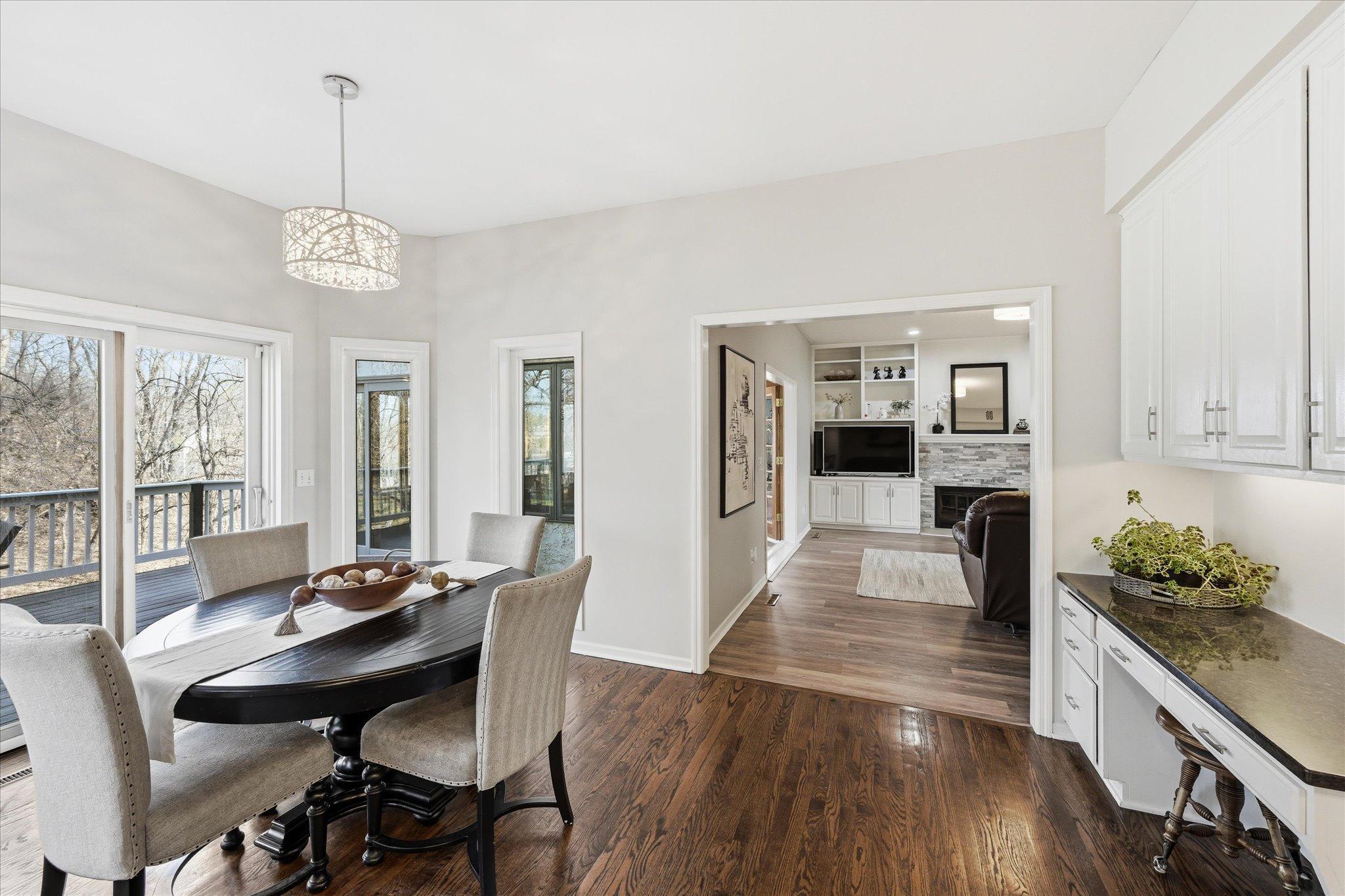 Informal dining and desk area.
