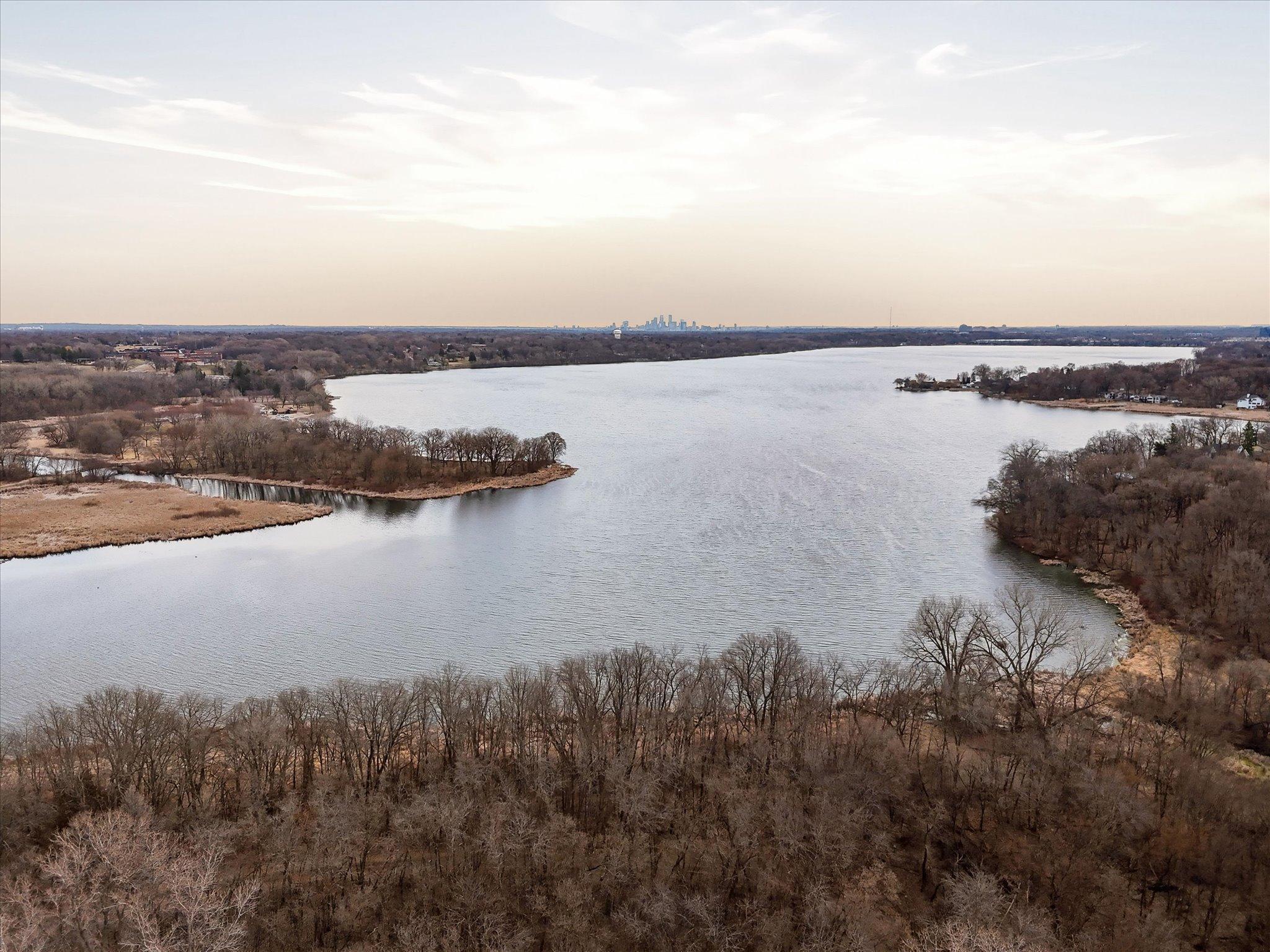 Medicine Lake and off in the distance....Minneapolis!