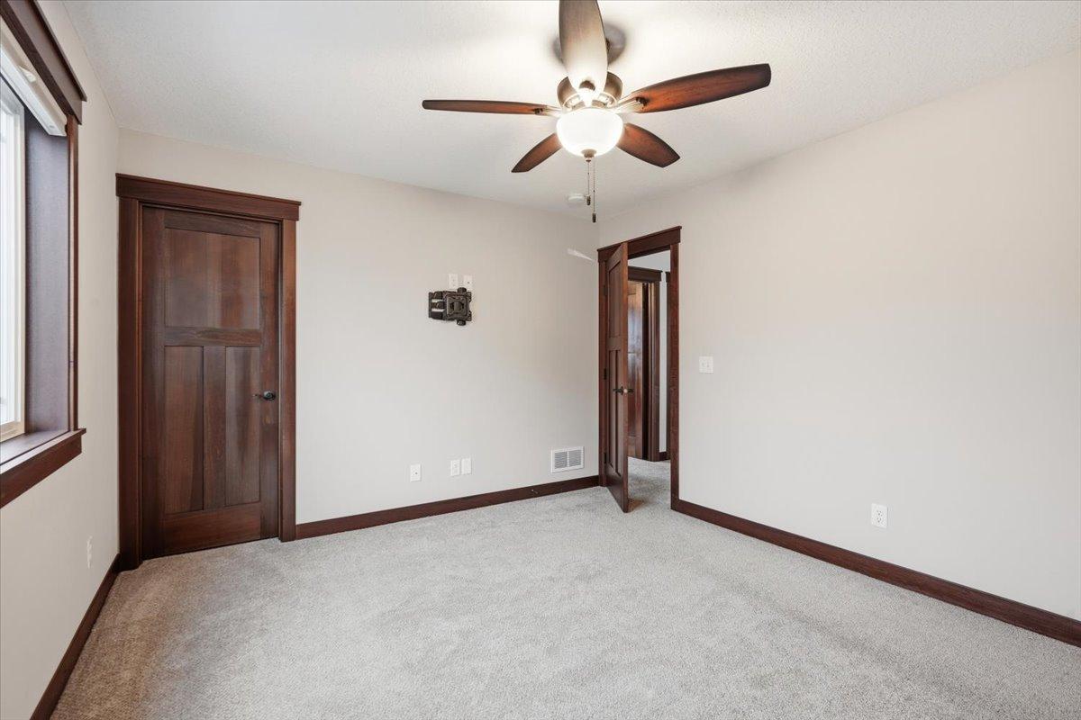 17-Bedroom 3- upper level.jpg