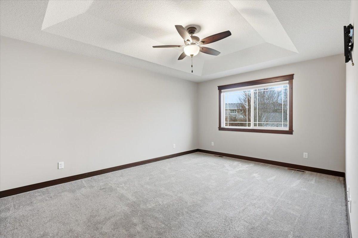 18-Master Bedroom.jpg