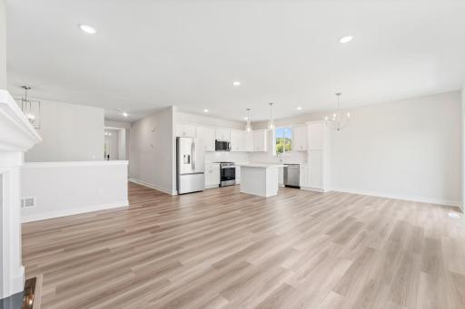 1251 Trail Way, New Richmond, WI 54017