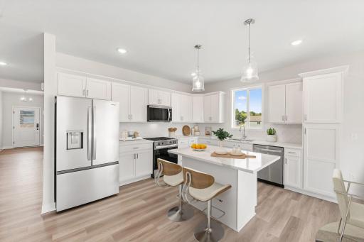 1251 Trail Way, New Richmond, WI 54017