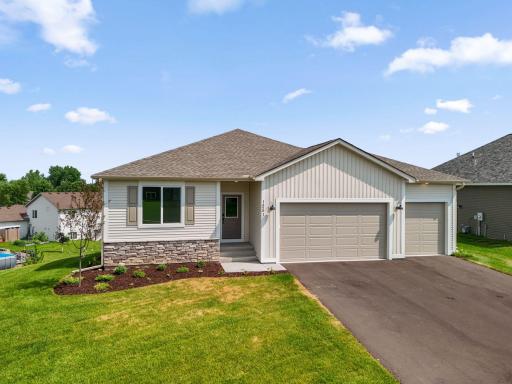 1251 Trail Way, New Richmond, WI 54017