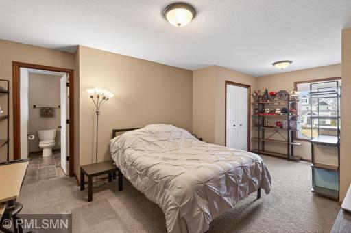 10406 Florida Avenue N, Minneapolis, MN 55445