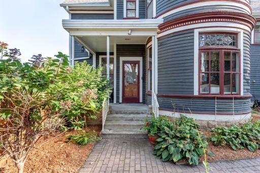703 N 6th Street, Mankato, MN 56001