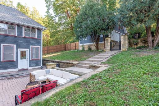 703 N 6th Street, Mankato, MN 56001