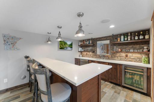 2920 White Pine Way, Stillwater, MN 55082