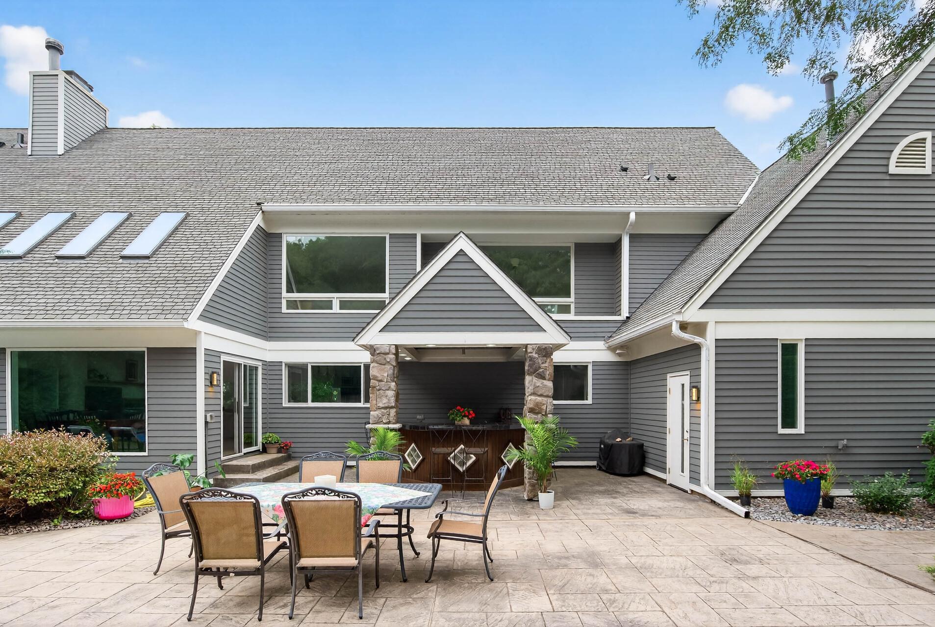 5010 Nob Hill Dr 18.jpg