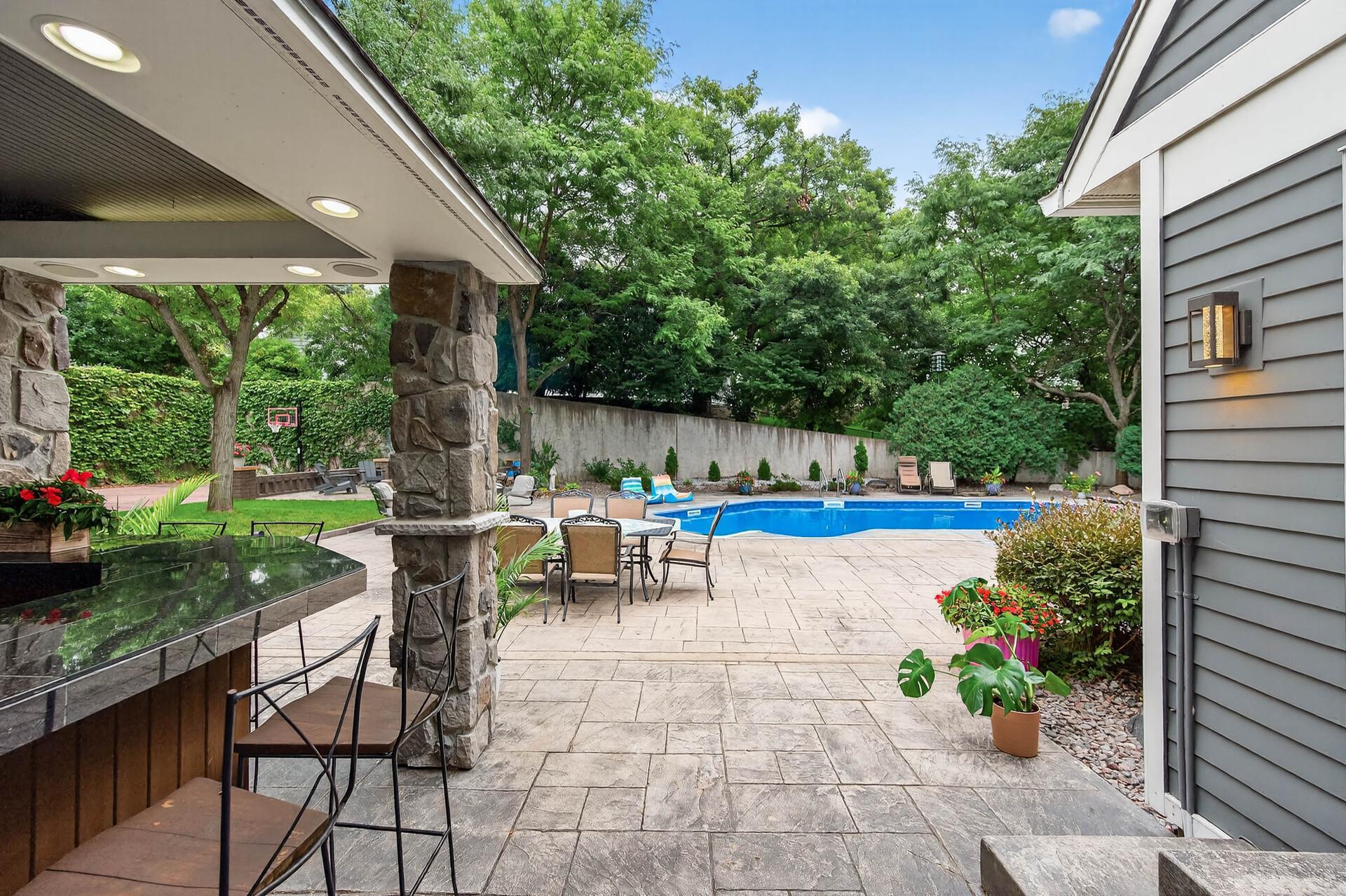 5010 Nob Hill Dr 20.jpg