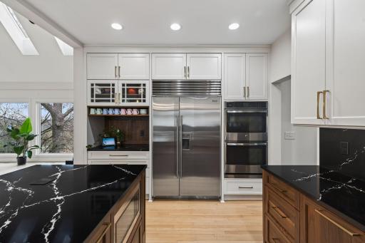 5010 Nob Hill Drive, Edina, MN 55439