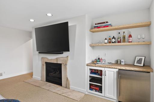 5010 Nob Hill Drive, Edina, MN 55439