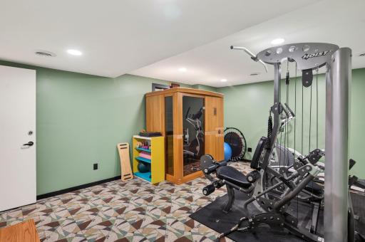 5010 Nob Hill Drive, Edina, MN 55439