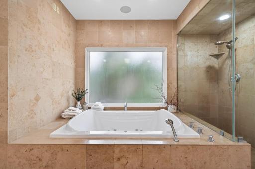 5010 Nob Hill Drive, Edina, MN 55439