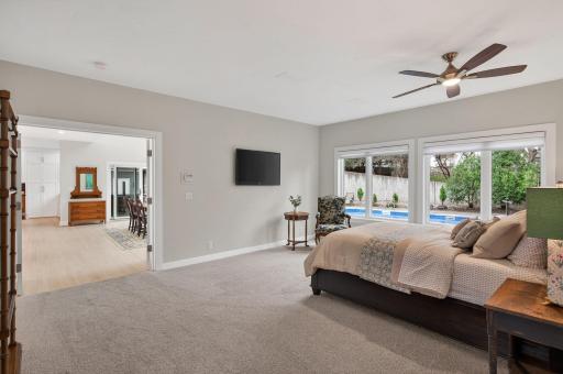 5010 Nob Hill Drive, Edina, MN 55439