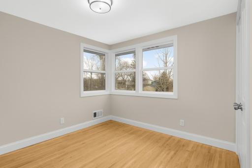 1077 Century Avenue S, Saint Paul, MN 55119