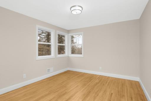1077 Century Avenue S, Saint Paul, MN 55119