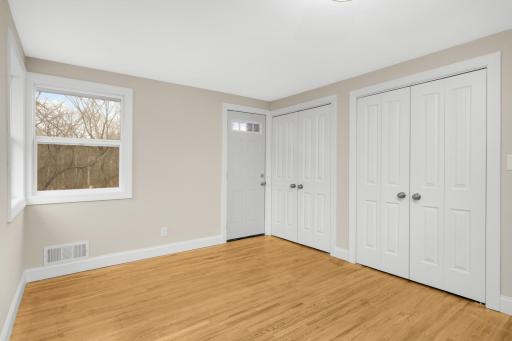 1077 Century Avenue S, Saint Paul, MN 55119