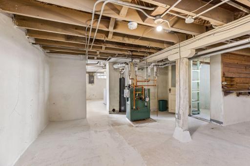 1166 Burns Avenue - Spacecrafting - 0027.jpg