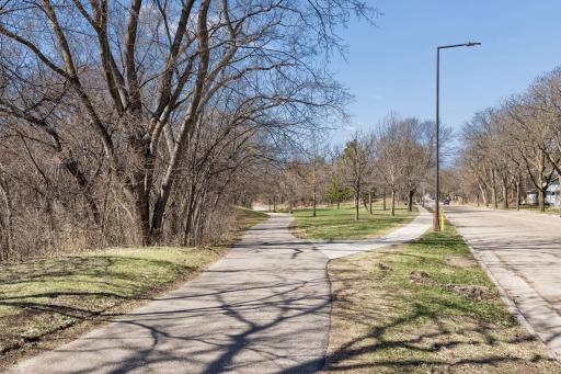 AWESOME WALKING PATH