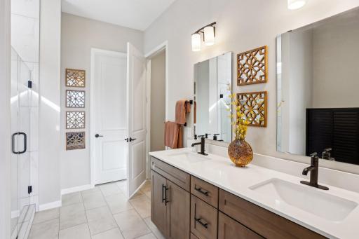 986 Moers Drive, Chaska, MN 55318