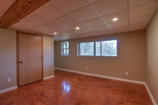 1397 309th Avenue NW, Cambridge, MN 55008