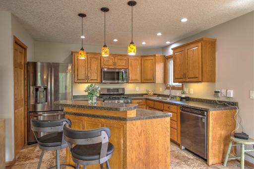 1397 309th Avenue NW, Cambridge, MN 55008