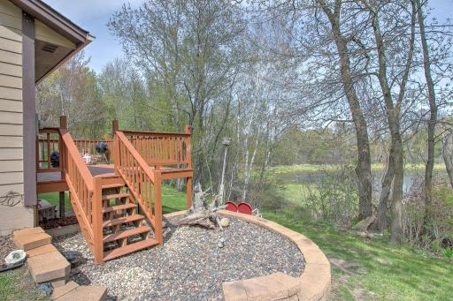 1397 309th Avenue NW, Cambridge, MN 55008