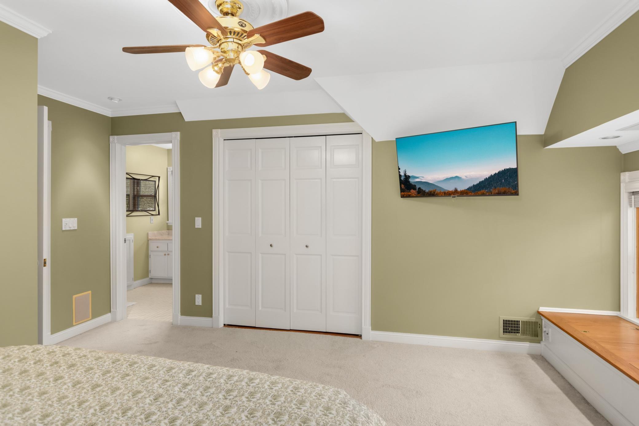 Primary with en suite bathroom