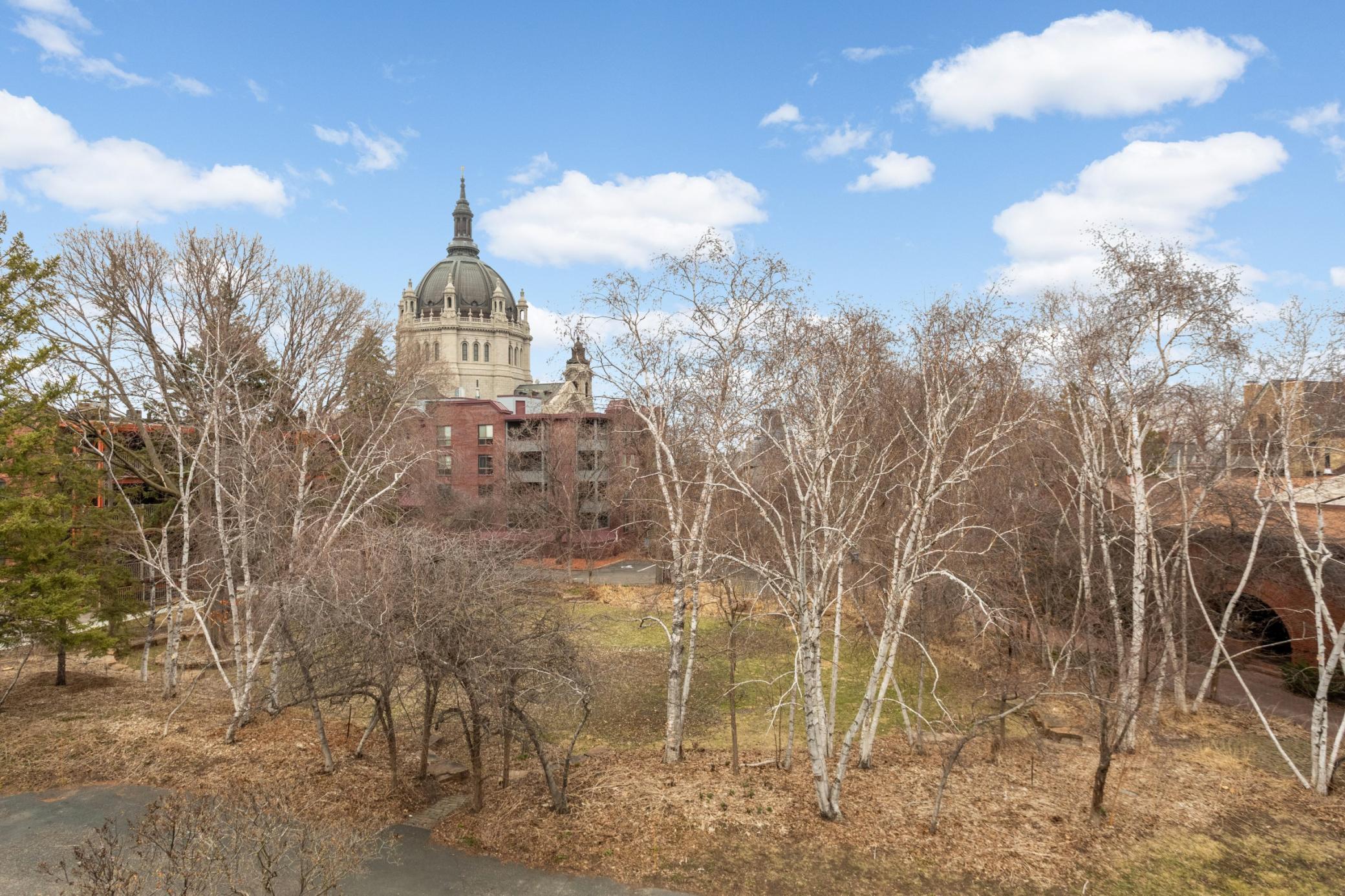 Green space and Cathedral balcony view