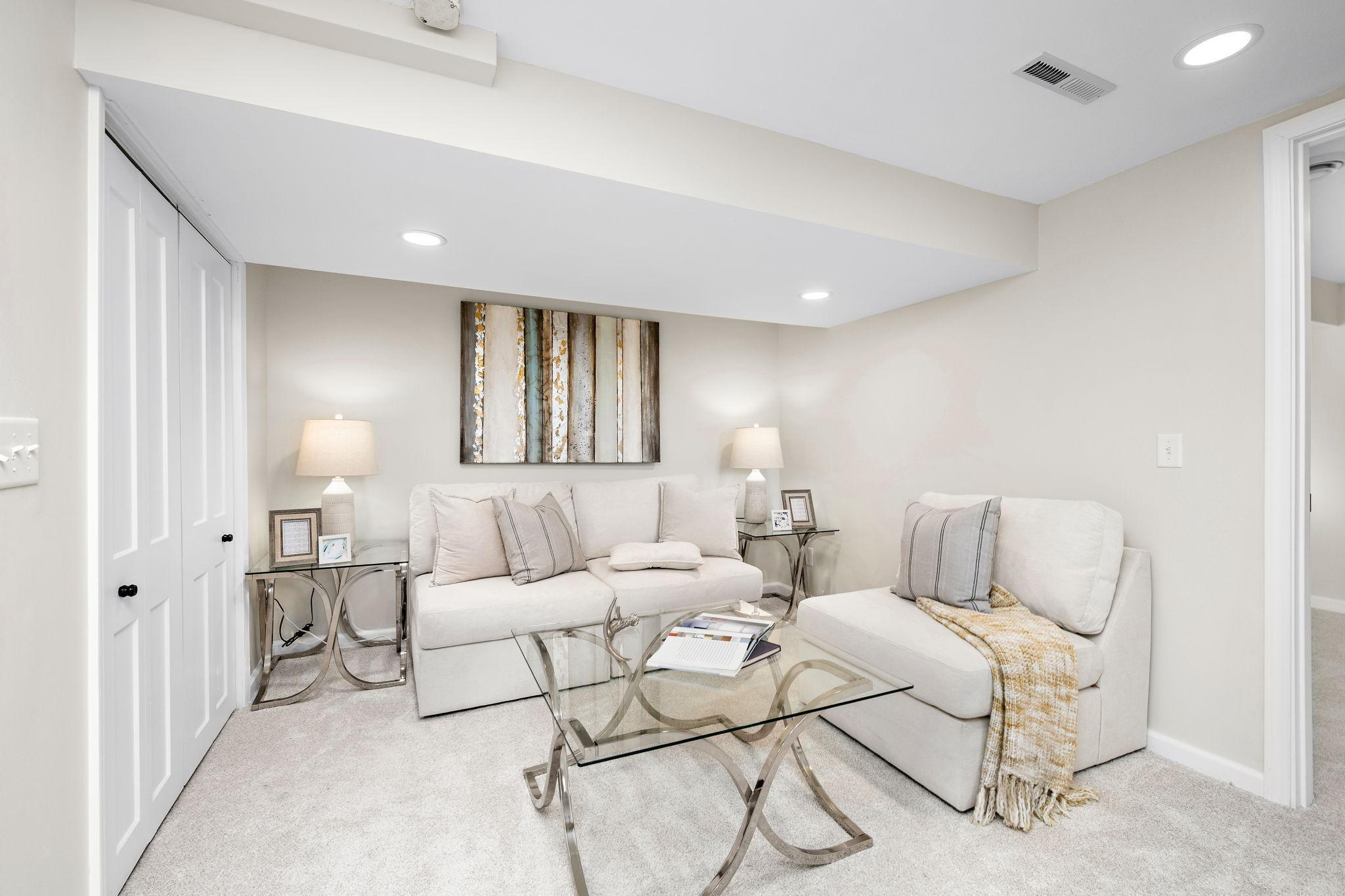 4453 44th Ave S, Minneapolis, MN 55406